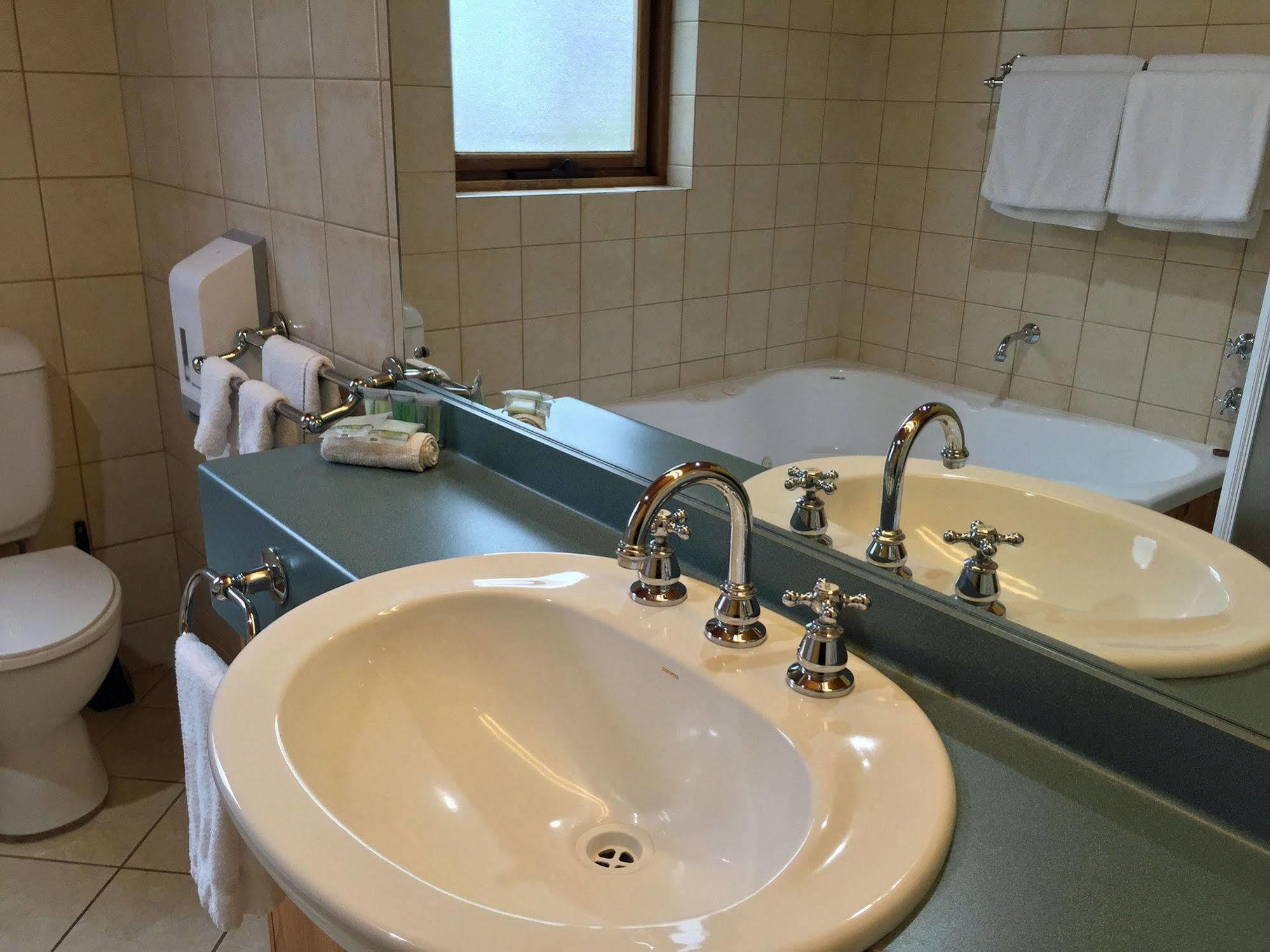 Coonawarra Place Motor Inn Zewnętrze zdjęcie